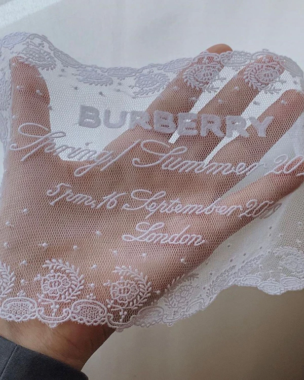 30 Creative Fashion Show Invitations to Inspire Your Wedding Stationery