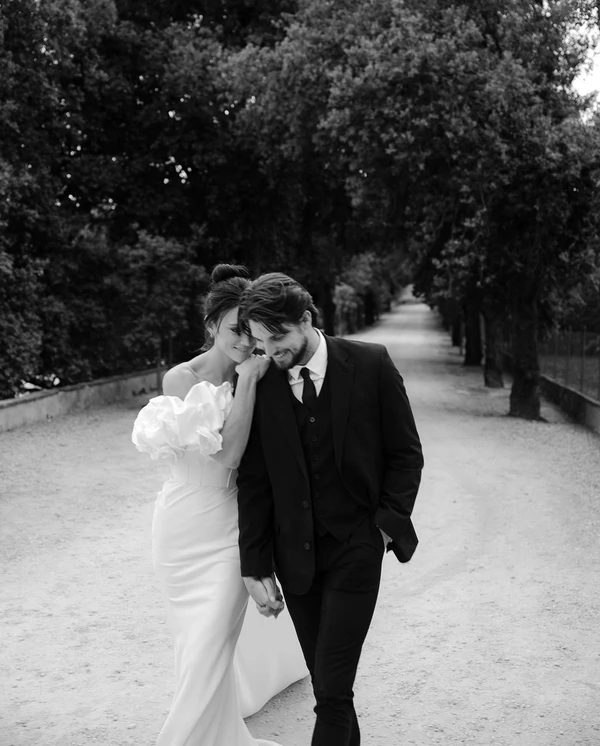 How to Write Perfect Wedding Vows?