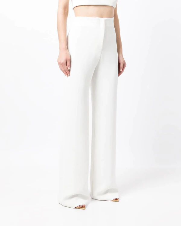 Stylish Pantsuits for a Modern-Day Bridal Look