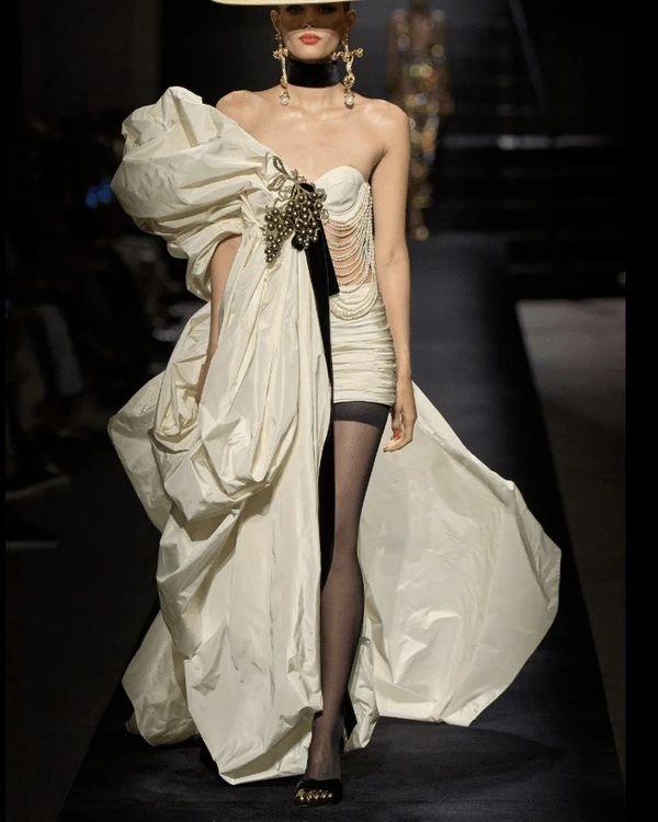 The Best Wedding Looks from Paris Haute Couture Fashion Week F/W'22