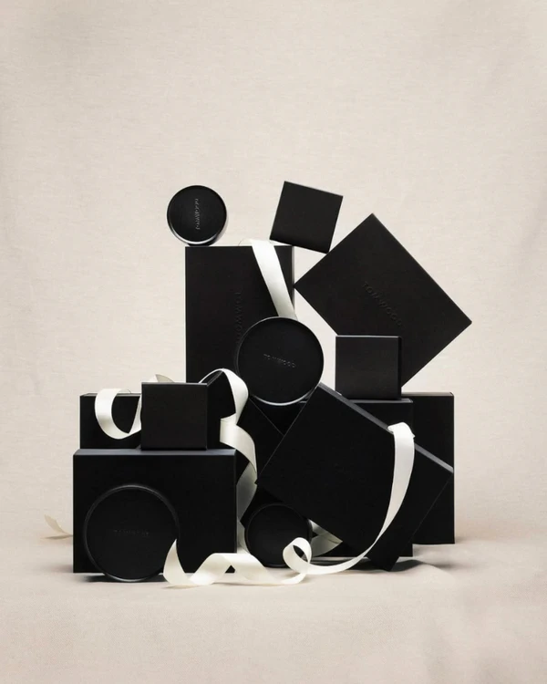 Wedding Gift Etiquette 101: What to Give, When to Give It & What to Avoid