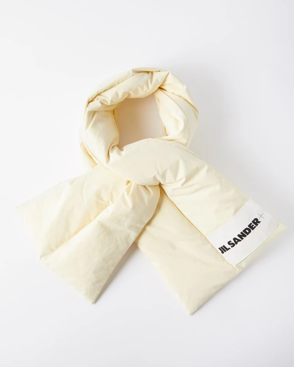 10 Scarves to Stay Cozy this Fall