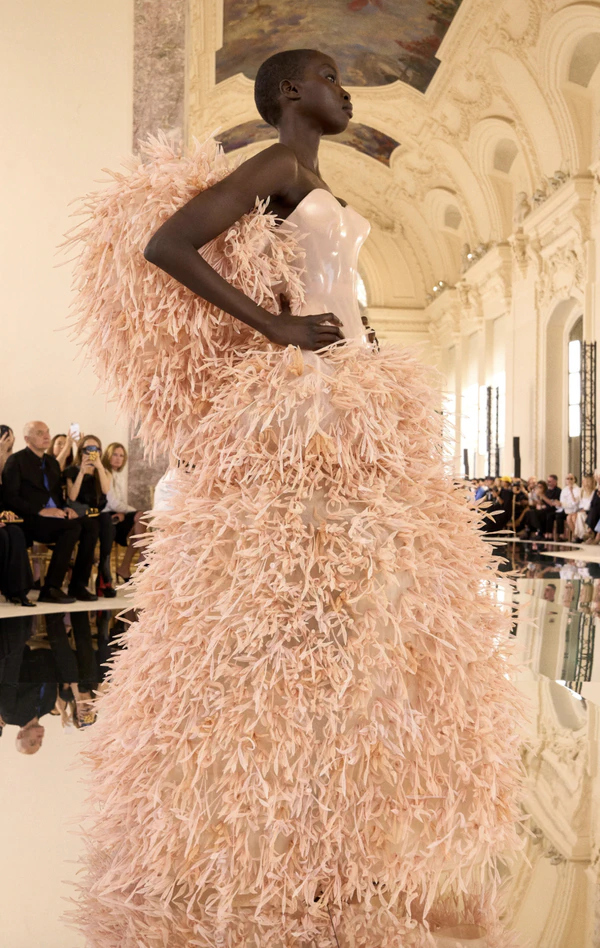 <a href="https://schiaparelli.com/en/pages/haute-couture-automne-hiver-2026-27">Schiaparelli</a>