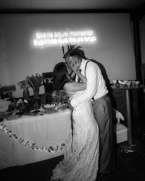 A Playful & Artistic Rural Wedding in Countryside of Madrid