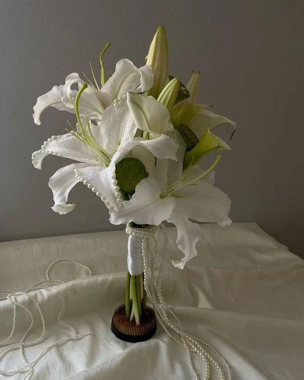 A Guide to the Best Wedding Flower Varieties for Every Season