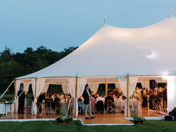Real Wedding: Ava & Tommy
