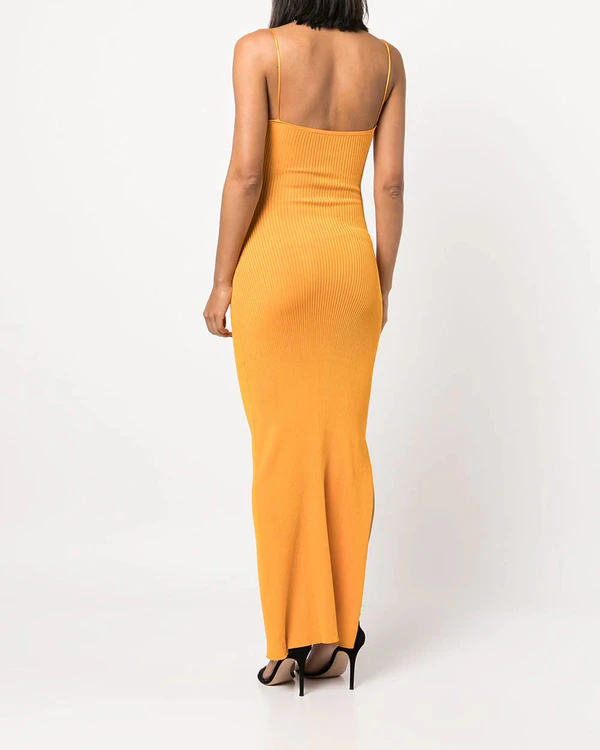 These Dresses Are Perfect for a Seaside Ceremony