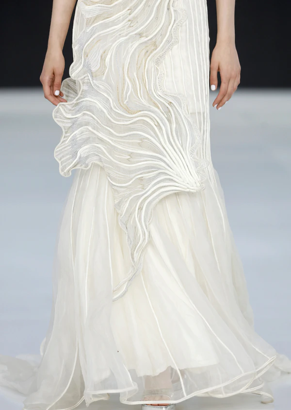 <a href="https://www.instagram.com/vaishalisstudio/">Vaishali S Couture</a>, courtesy of <a href="https://www.instagram.com/barcelonabridalfashionweek_/">Barcelona Bridal Fashion Week</a>