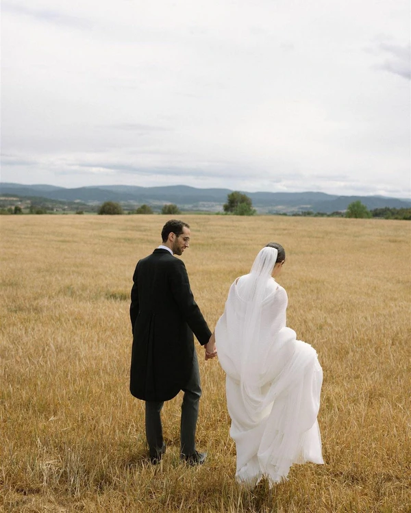 The Key Ingredients for Timeless Wedding Photos