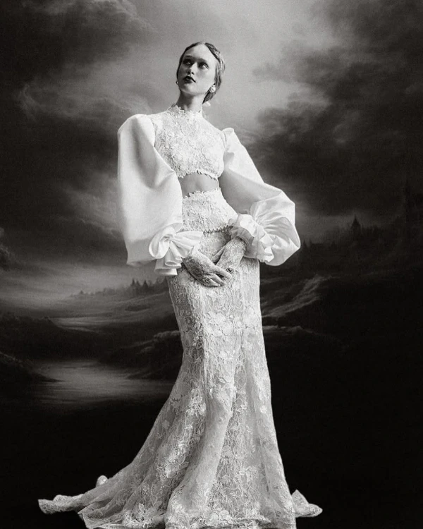 45 Chic Sleeve Wedding Dresses Trending for Fashion-Forward Brides — photo 2