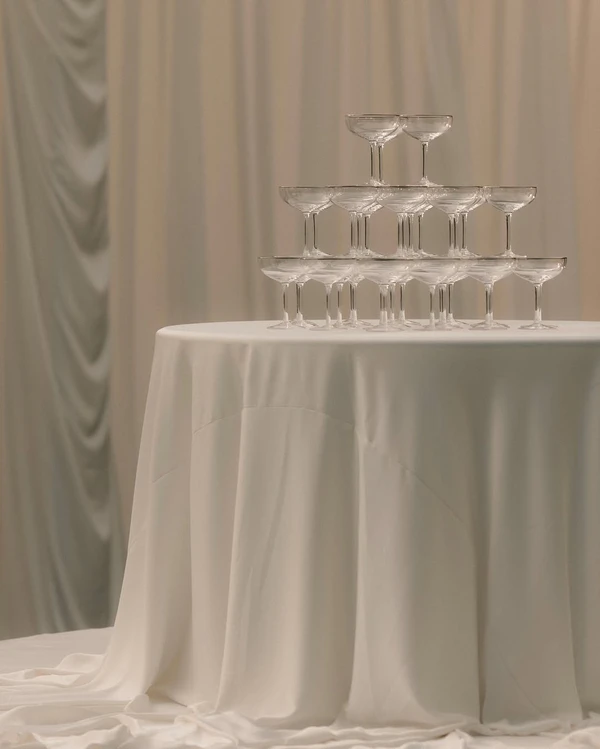 40 Timeless Event Design Ideas for an Elegant & Classic Wedding