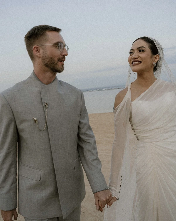 A Chic & Spiritual Beach Wedding on the Tropical Shores of Bali