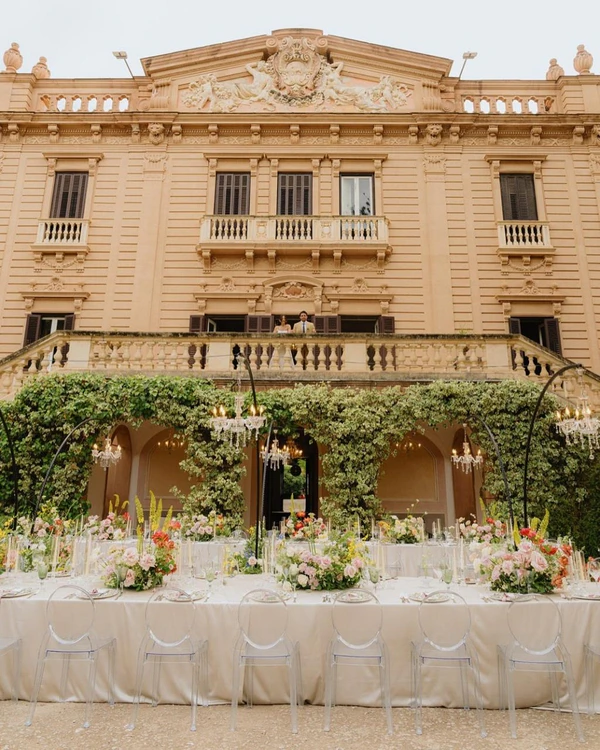 Mastering Your Wedding Photos: 5 Experts Share the Biggest Photo Fails to Avoid