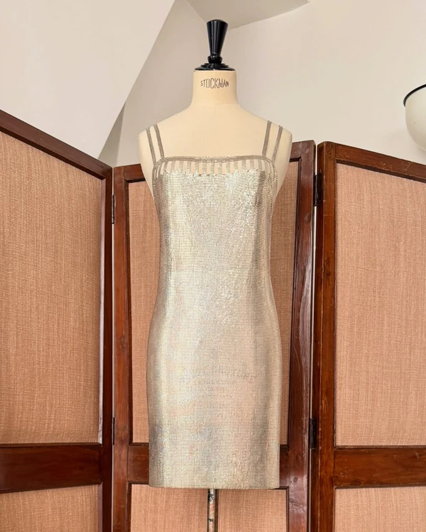 <a href="https://www.instagram.com/p/DNYwT47NHuu/?hl=en&img_index=1">Mon Vintage</a>
