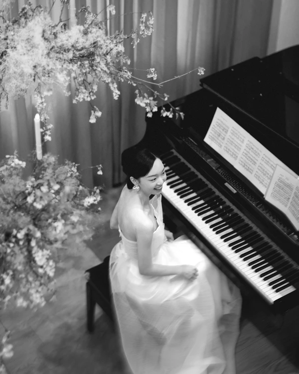 An Intimate Sustainable Wedding in China