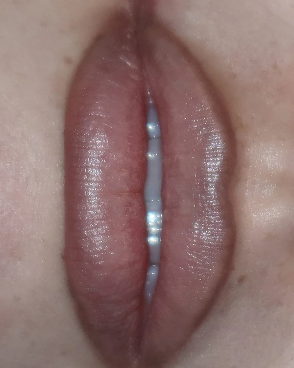 <a href="https://www.instagram.com/p/DQCQmQDCgbt/">Mac Cosmetics</a>