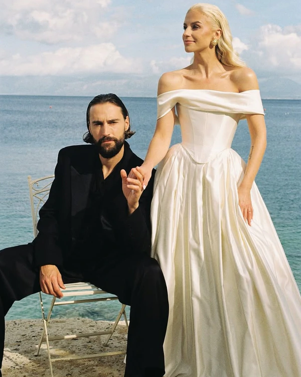 <a href="https://www.instagram.com/destination_weddings_italy/">Destination Weddings Italy</a>, Photography: <a href="https://www.instagram.com/p/DRch3DzDJAY/?img_index=1">Erika Gabalyte</a>