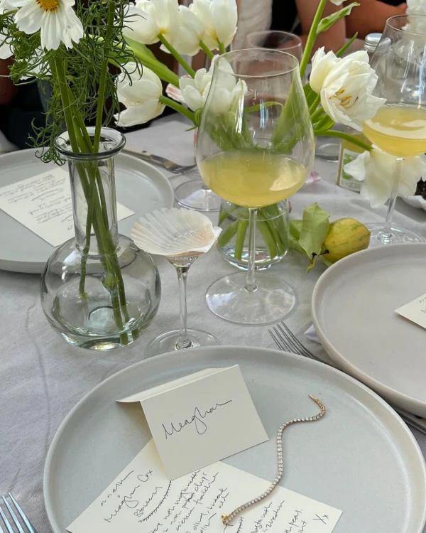35 Unique Ideas for a Chic Bridal Shower — photo 1