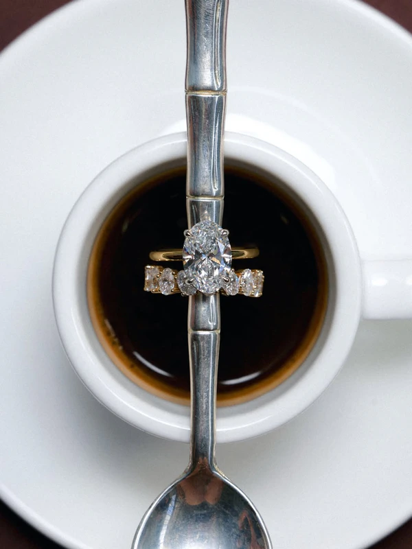 <a href="https://www.instagram.com/p/DW71eFJktjO/">Class A Jewellers</a>
