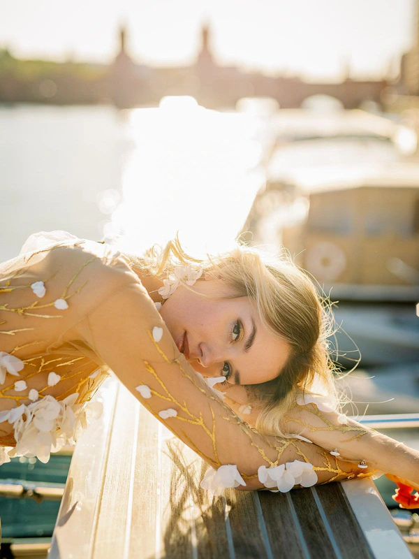 Vibrant City Elopement in Berlin
