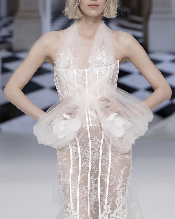 The Chicest Looks & Trends from the Spring '26 Bridal Collections