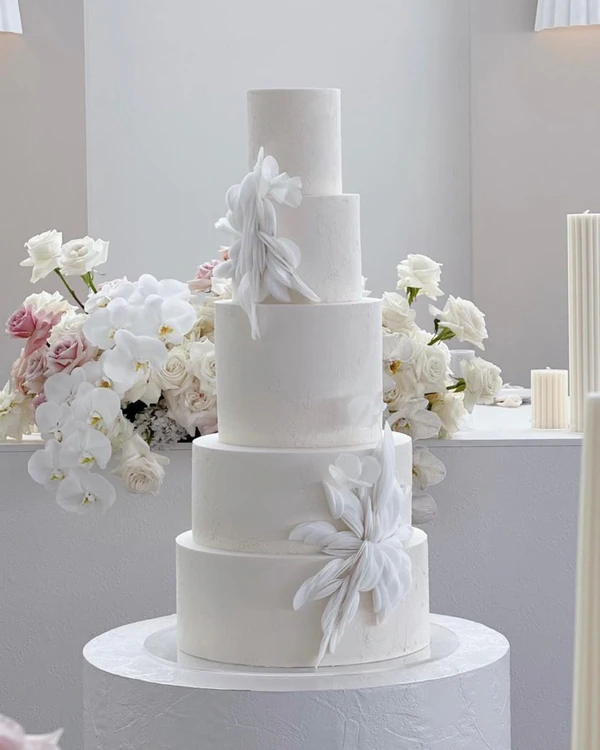 15 Best Wedding Cake Creators in Australia