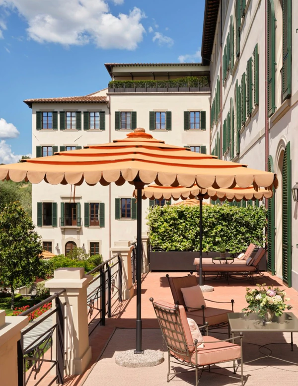 <a href="https://www.instagram.com/p/Da-sSAUjAfI/?hl=en&img_index=1">Collegio alla Querce</a>