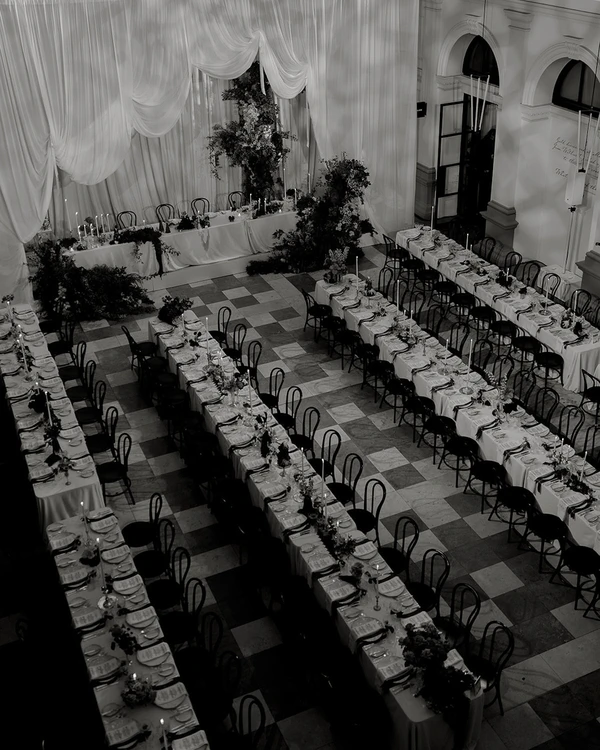 An Opulent & Darkly Romantic Renaissance-Inspired Wedding — photo 2