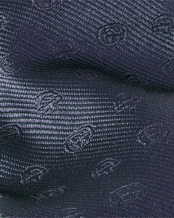 Ties for Grooms: 12 Stylish Options to Complement the Look