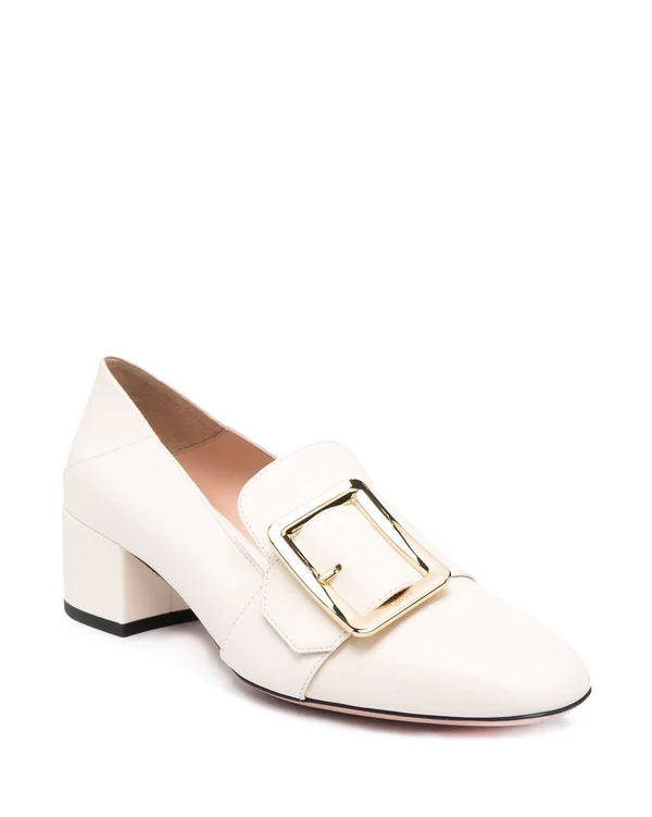 17 Most Elegant Low-Heel Wedding Shoes