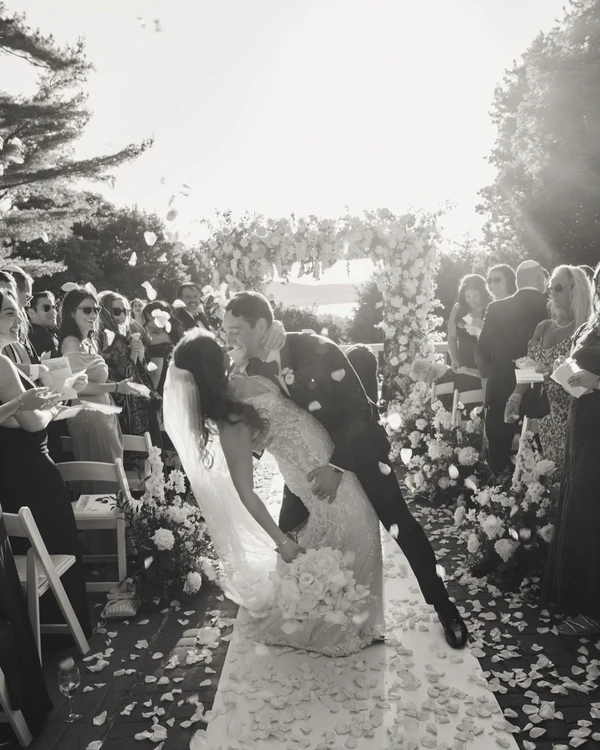 5 Tips for Digital Wedding Invitations — photo 2