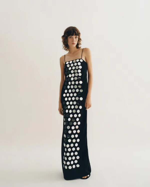 20 Dazzling New Year’s Eve Dresses