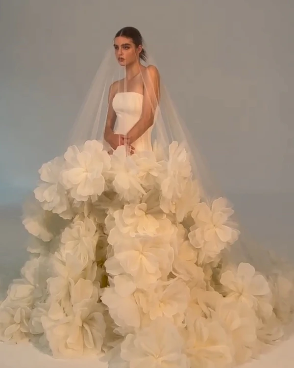 10 Major Bridal Accessory Trends for 2025