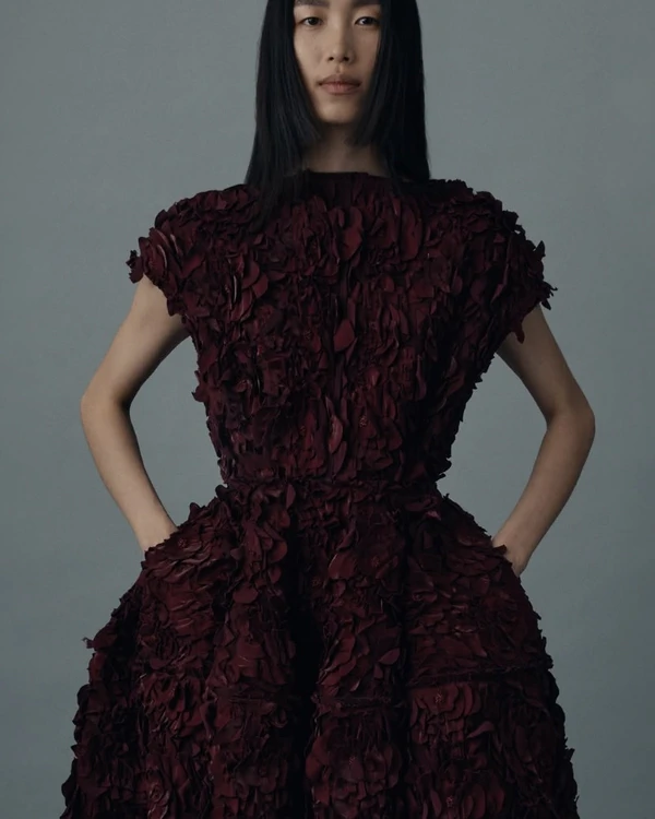 12 Best Designers to Shop for Chic Mother of the Bride Looks