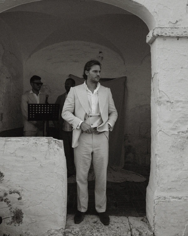 An Intimate Menorca Quarry Wedding with Avant-Garde Design & Vintage Bridal Looks
