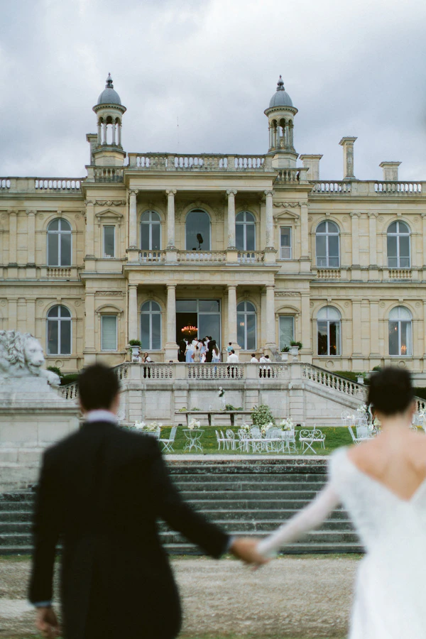 Brazilian Model & Influencer Elisa Zarzur’s Romantic Paris Wedding in Dior Couture