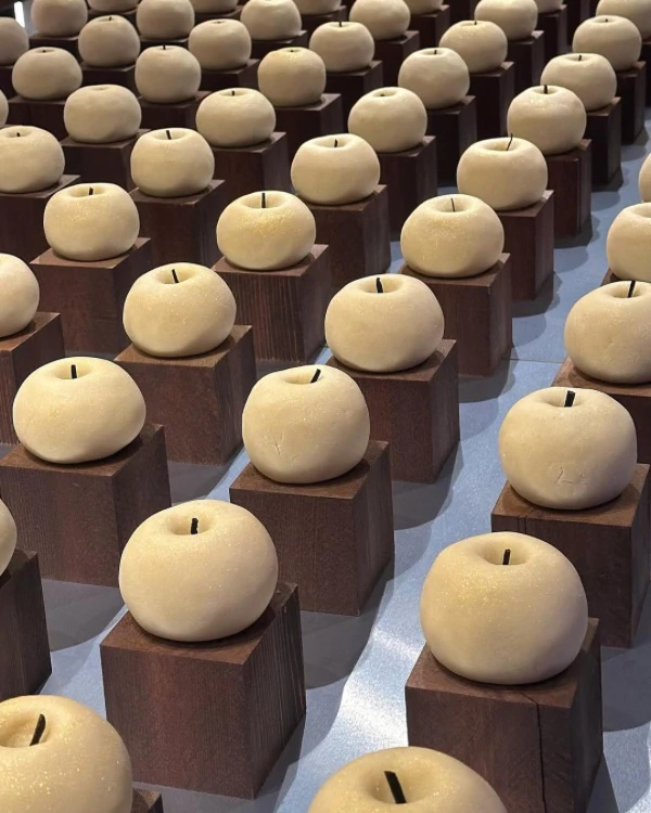 35 Chic Ideas to Style Your Wedding Dessert Tables