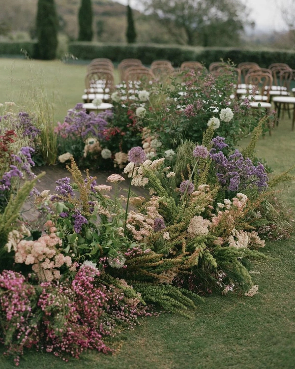 25 Key Factors to Consider Before Booking Your Wedding Venue