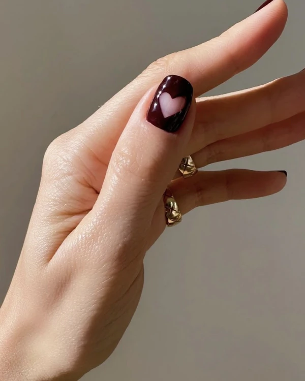 30 Trendy Valentine's Day Nail Designs to Try in 2025