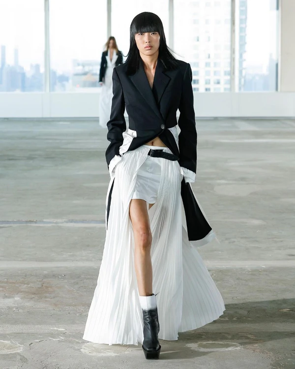 Gender-Neutral Wedding Outfit Ideas