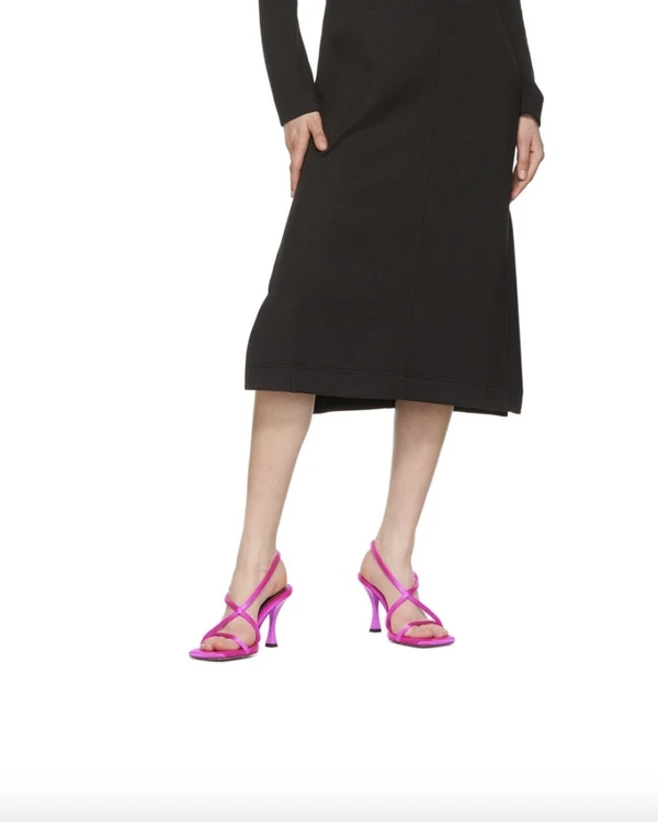 Bright-Colored Shoes for Brides 2022