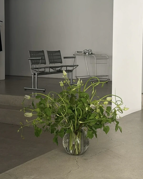 Trend: Twisted Floral Centerpieces