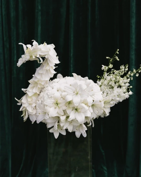 Trend: Swan Wedding Décor