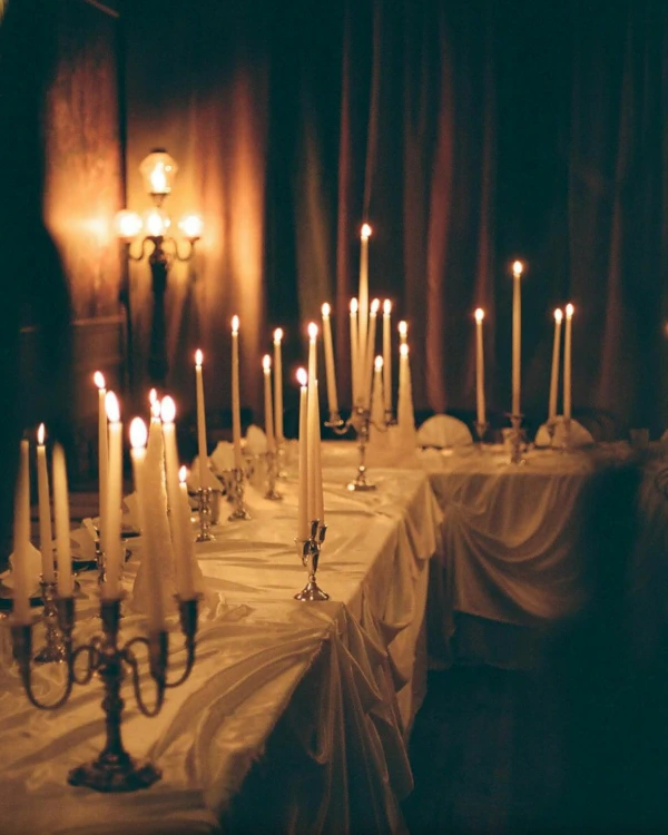 40 Tablescape Ideas for A Winter Wedding