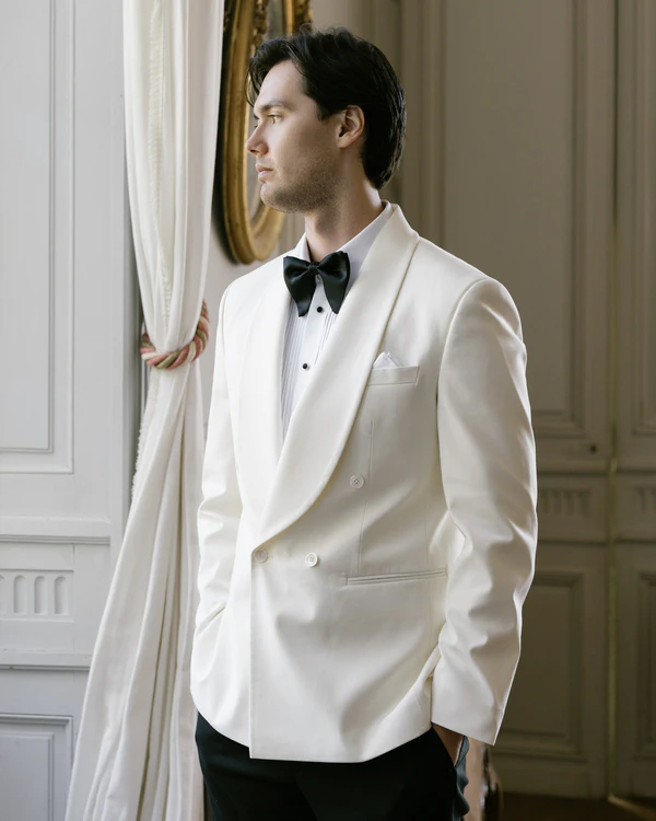 An Old-World Elegant Wedding at an 18th-Century French Château