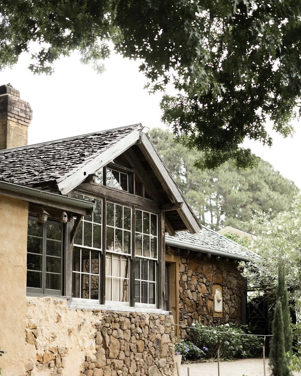 10 Country Estate Wedding Venues in Australia