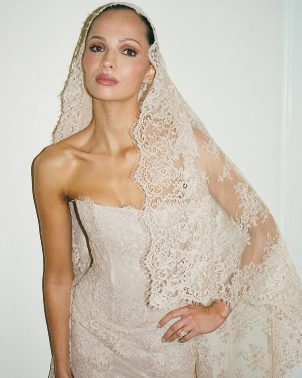 Where to Shop for Wedding Veils: 19 Veil Designers Behind Today’s Most Fashion-Forward Brides — photo 2