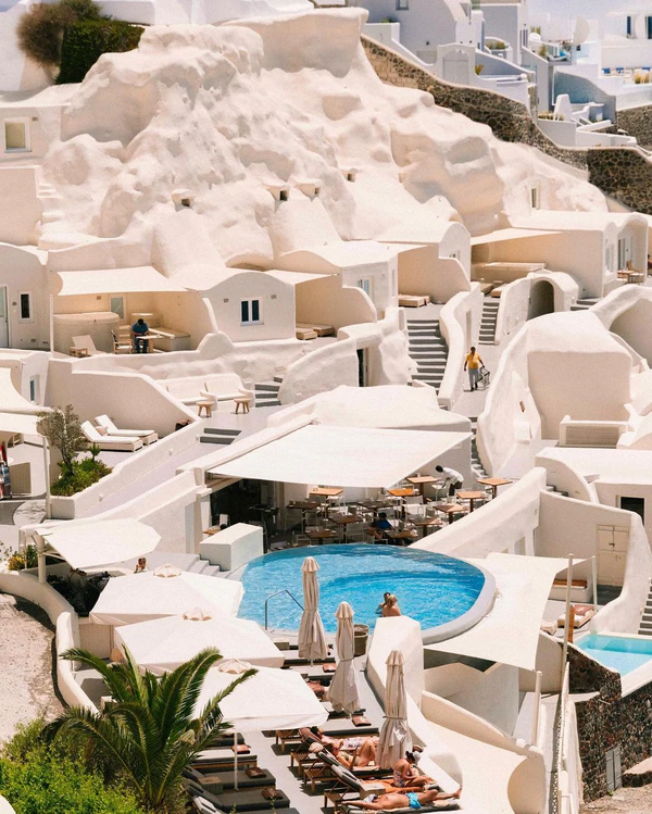 7 Dreamy Honeymoon Destinations in Europe