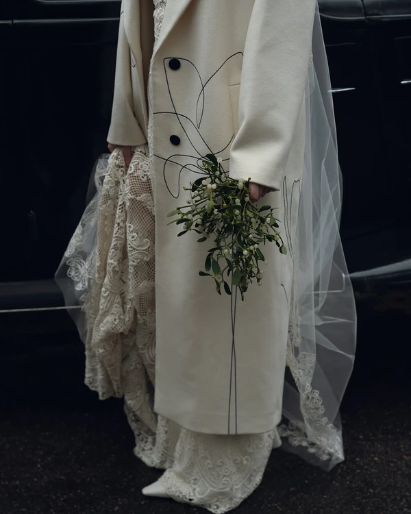 The Top Bride & Groom Style Trends for 2025 According to Pinterest — photo 1