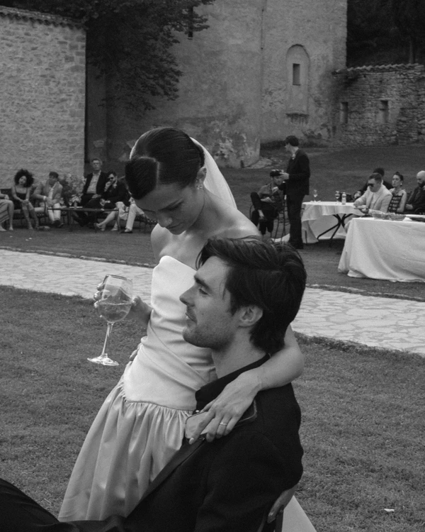 A Romantic Wedding Amidst the Rolling Hills of Umbria